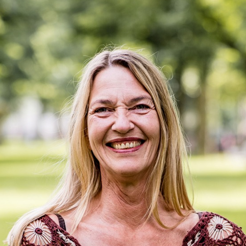 Christine de Jong Christine de Jong