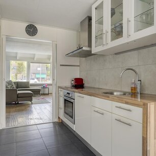 18ecae10496d41b05e7c29e2883f2822.jpg