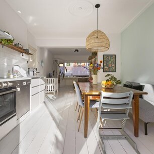 1db348a2186cc01c8c3a8748584fa243.jpg