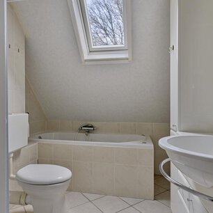 36fe7fd99222d9b09663df38045189c4.jpg