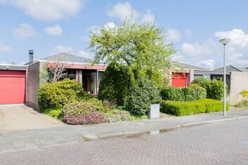 De Drie Rozen 8 De Drie Rozen 8